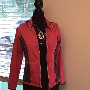 ⭐️10 for $10 Sale⭐️Jacket ladies small pink gray , nice overall look, clean